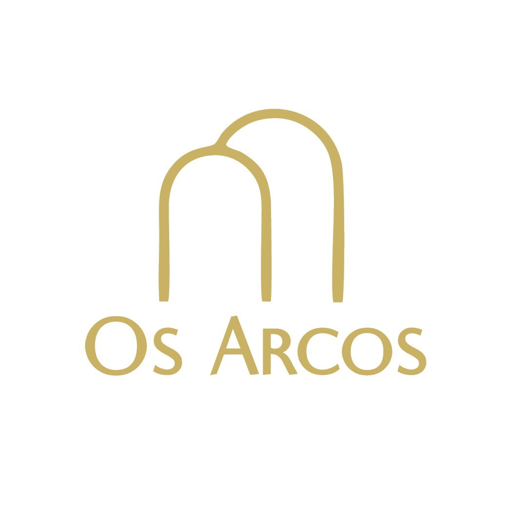 Logotipo de Restaurante Os Arcos