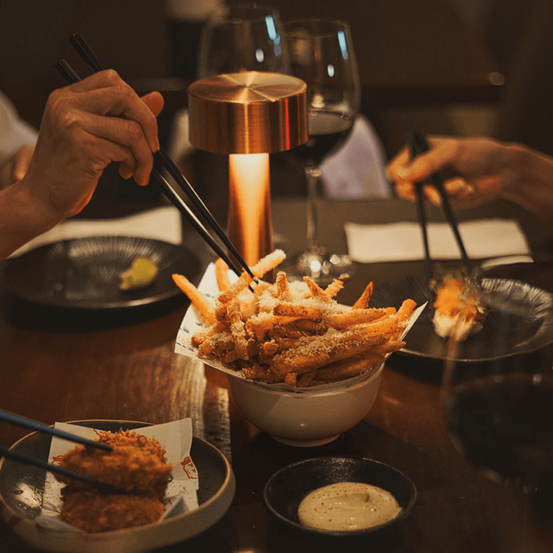 LaDa Restaurant Background image