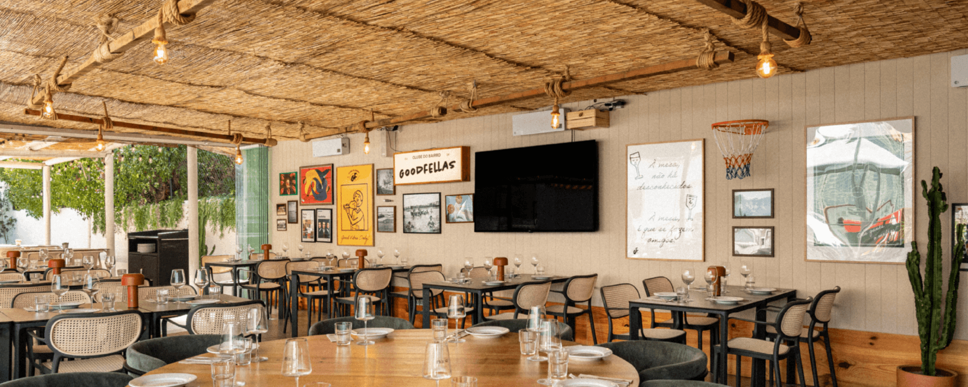 Goodfellas – Clube de Bairro Imagem de fundo