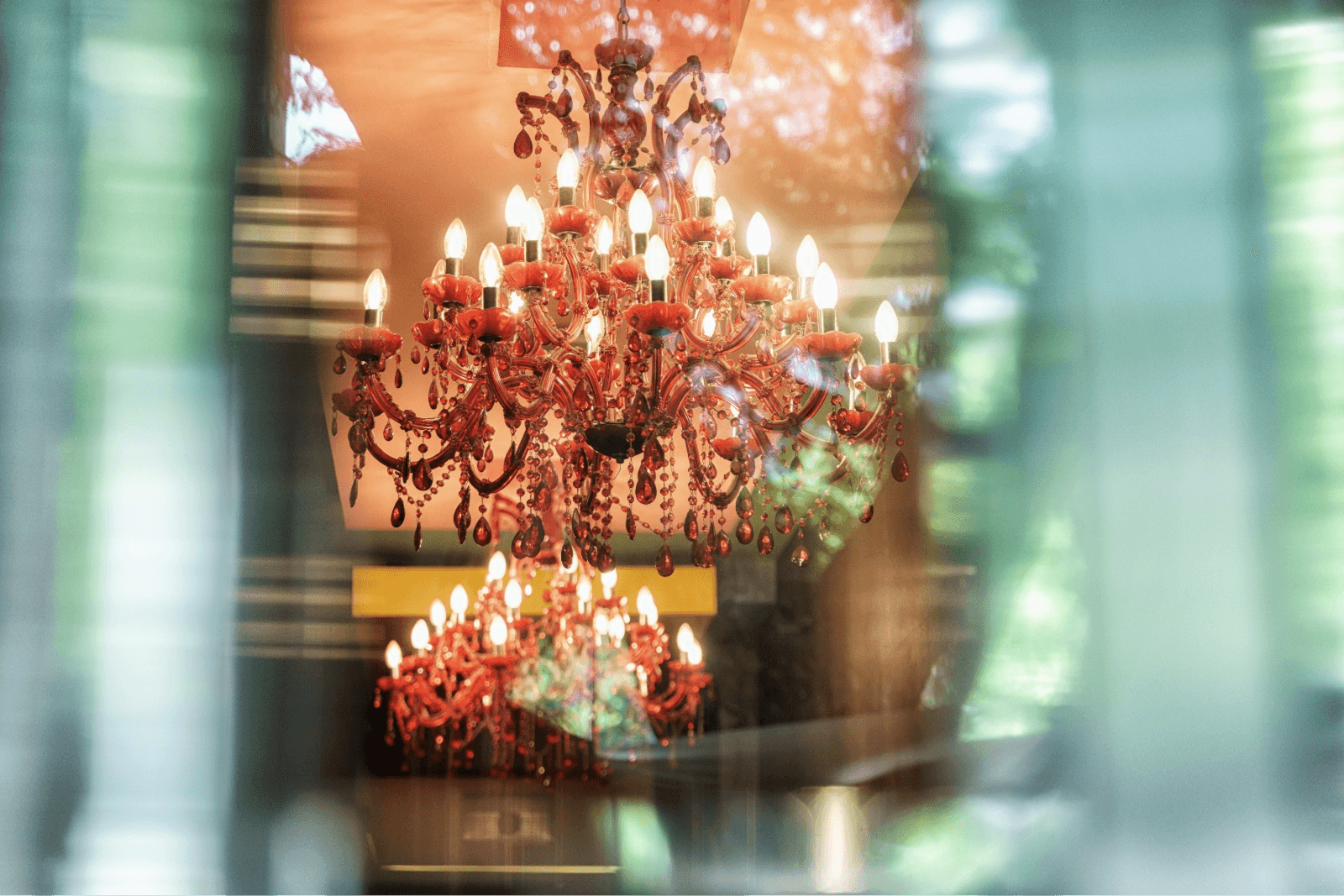 La Finestra Background image